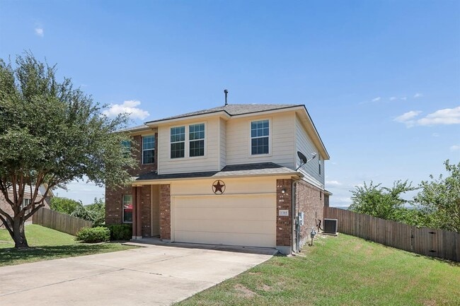 Photo - 1385 Red Stag Pl