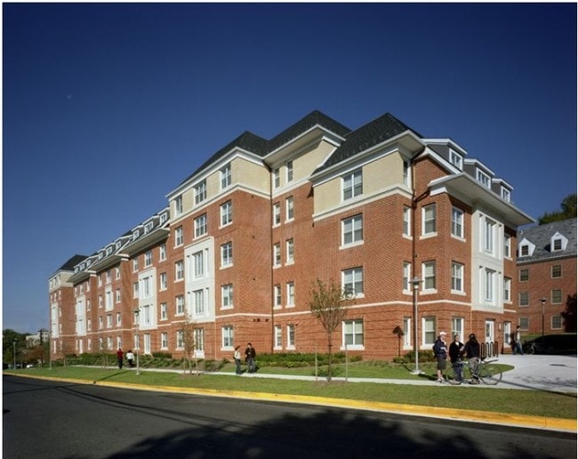 Photo - South Campus Commons