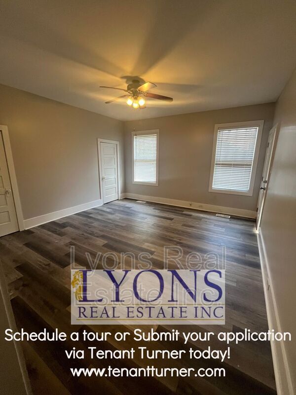 Photo - 205 E College St Unit B