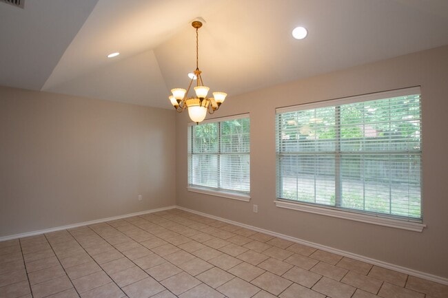 Photo - 5716 Bostick Dr