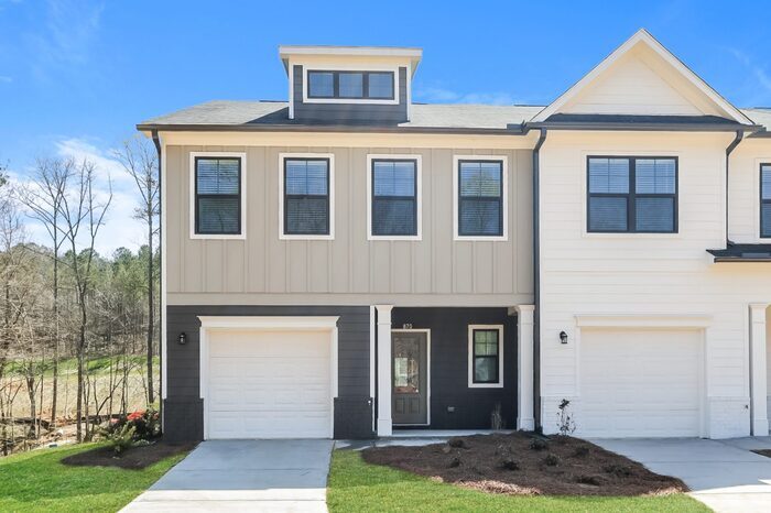 Photo - 870 Calvin Pk Dr