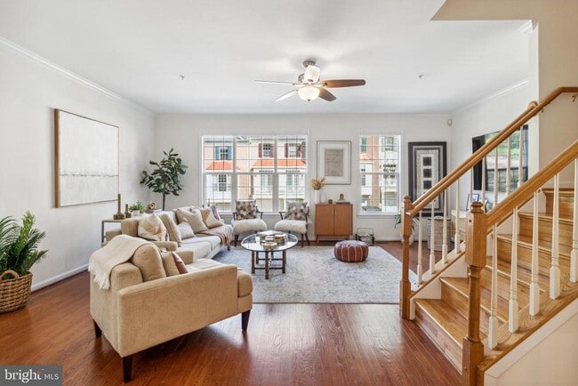 Photo - 607 Snow Goose Ln