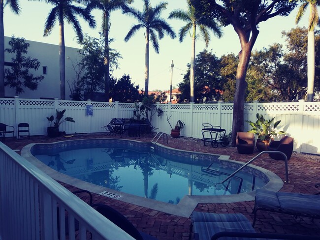 Photo - 3356 Bird Ave Unit 2