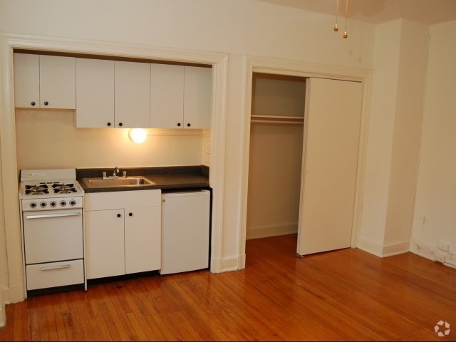 Interior Photo - Jefferson House Apartments