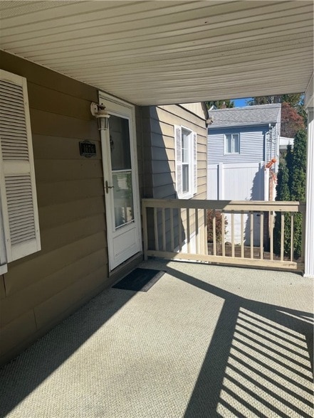 Photo - 1676 2nd St