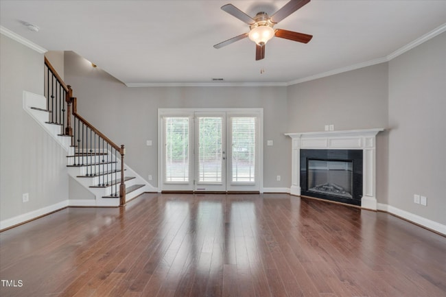 Photo - 300 Mariah Towns Way