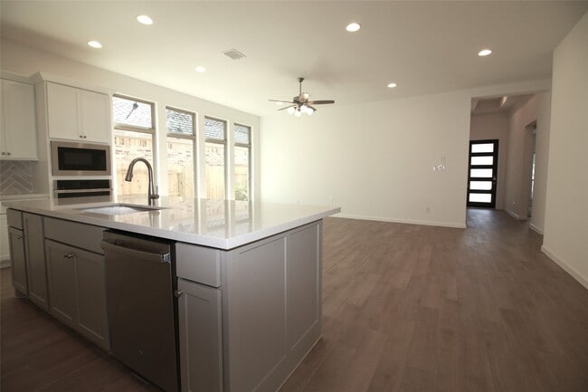 Photo - 16750 Yaklin Meadow Ct