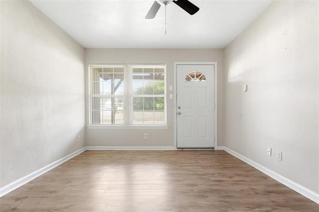 Photo - 1320 Longview St