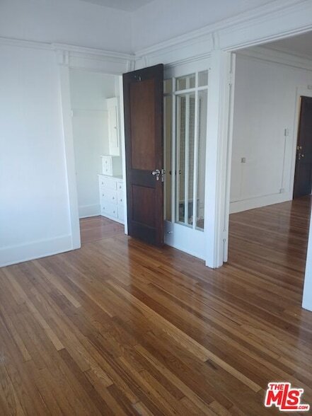 1555 6th Ave