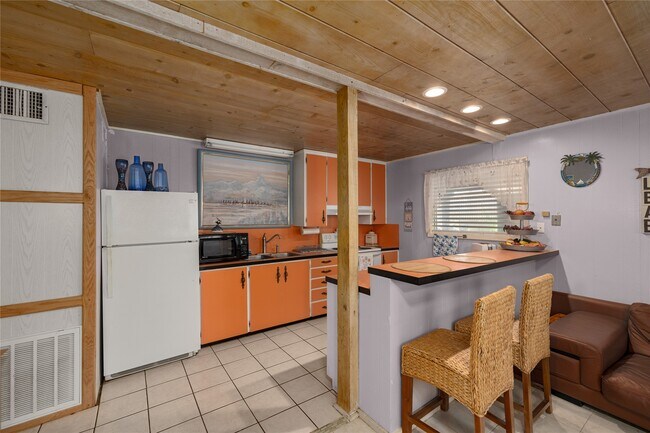 Photo - 2615 Gulf Blvd Unit NW