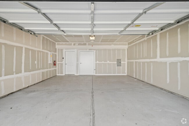 Maybury - 2BR, 2BA - 1,233SF - Garage