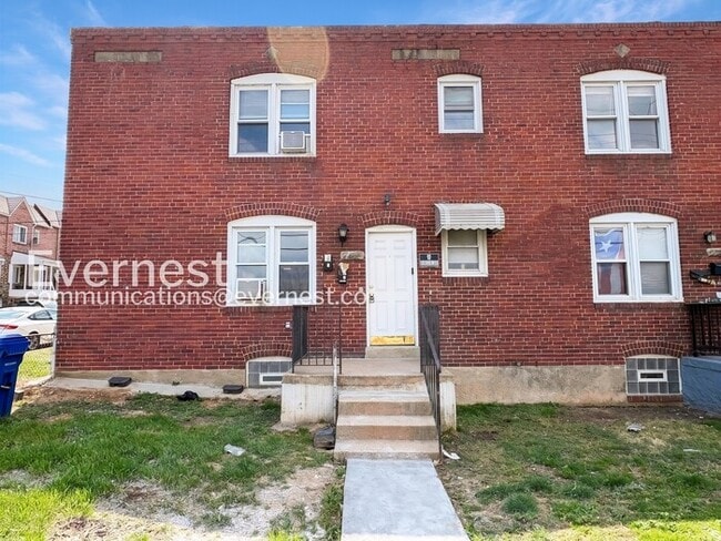 Building Photo - 1049 E Patapsco Ave Unit a