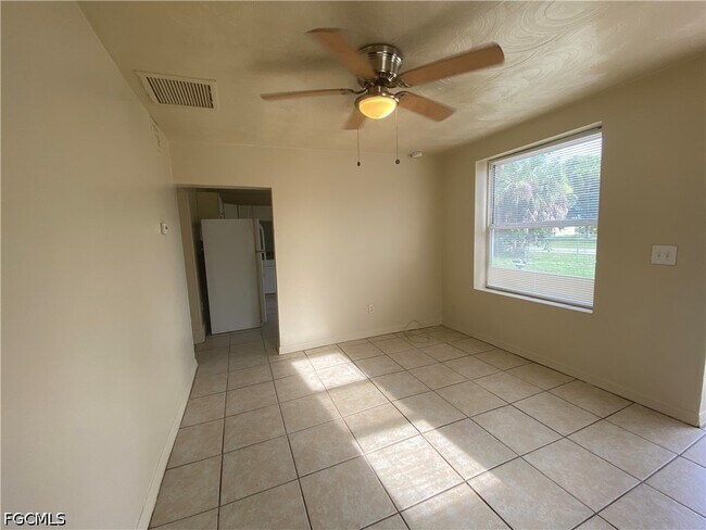Photo - 8110 Howell Ave