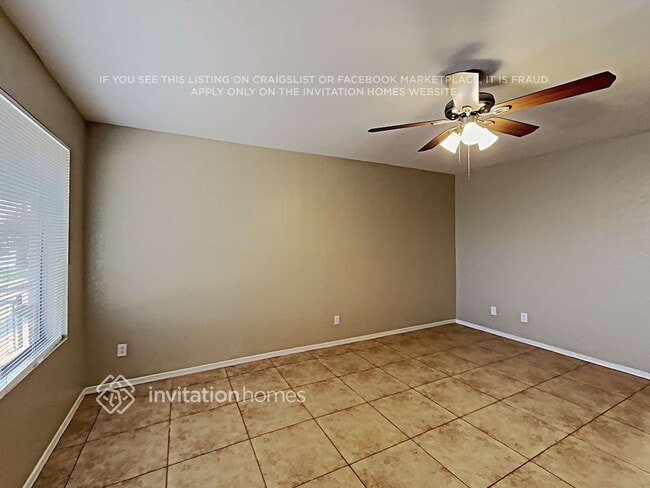 Photo - 700 E Quail Ave