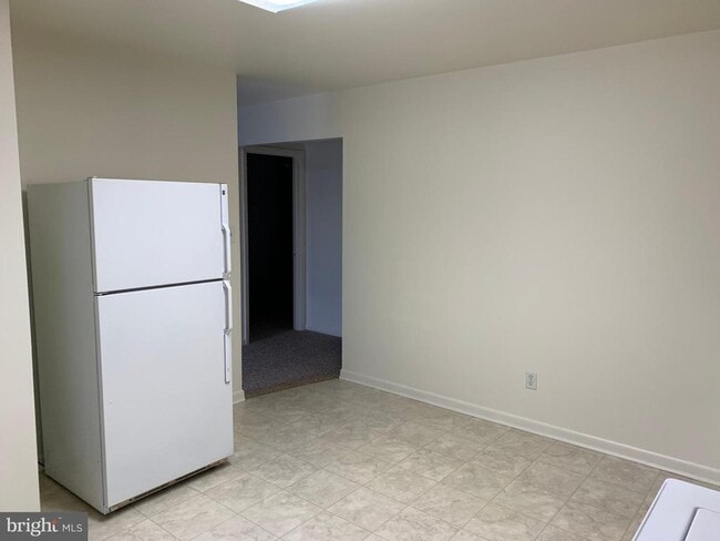 Photo - 11 Edward Dr