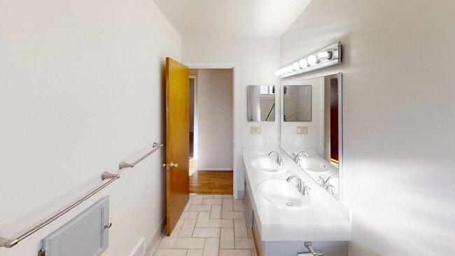 Photo - 308 Skydale Dr