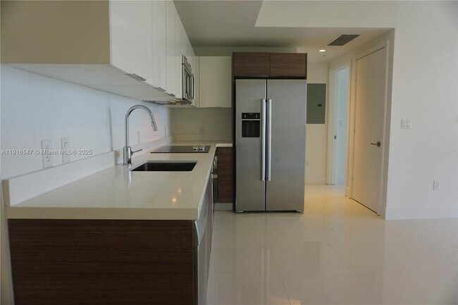 Photo - 1010 SW 2nd Ave Unit 1610