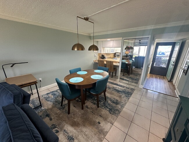 Photo - DIRECT RIVER CONDO Unit 107