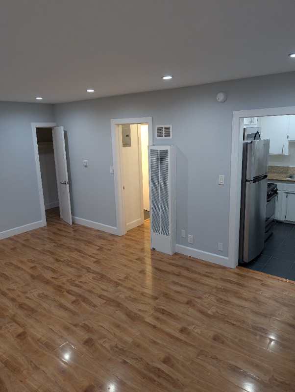 Photo - 7062 Lanewood Ave Unidad 11