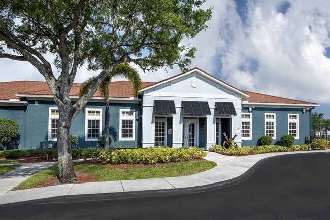 Photo - Sunny Lake Apartments