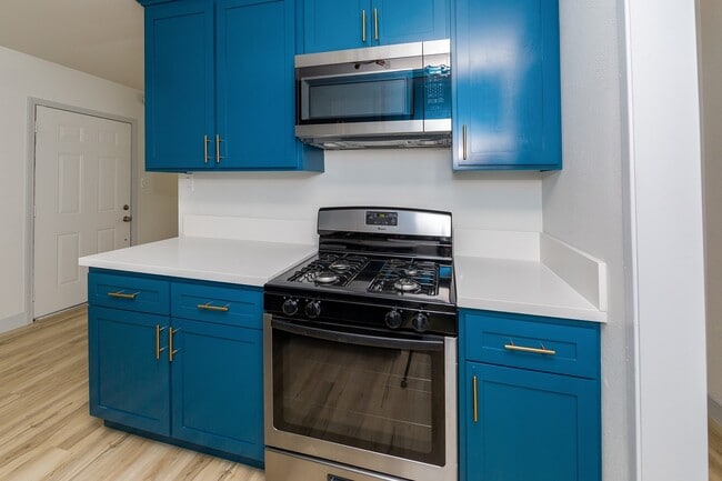 Building Photo - 1464