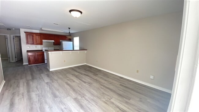 Photo - 30 1/2 Street- 4414 Unidad B