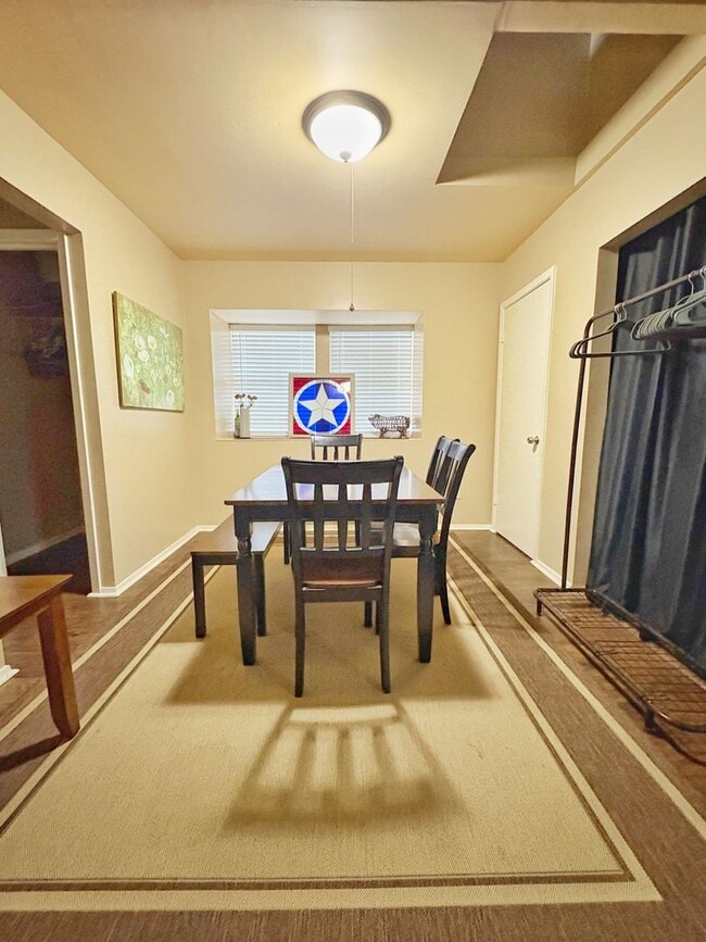 Photo - Fully Furnished 2/1