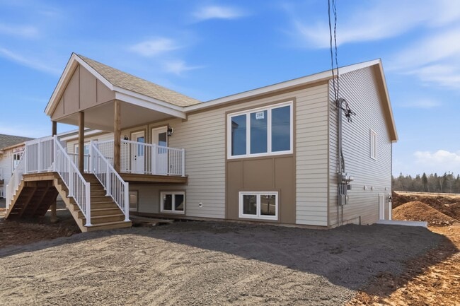Building Photo - 286 Maccoun St Unit 286