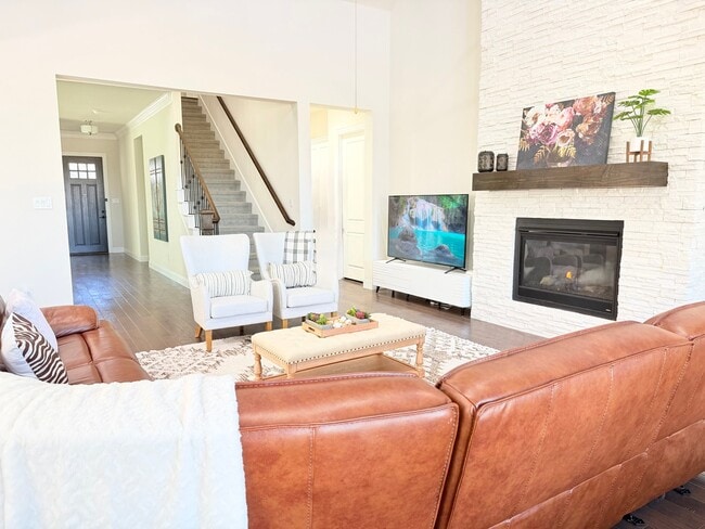 Photo - 6817 Golf Club Dr