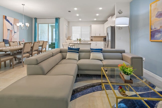 Building Photo - 1828 Tropical Palms Cir Unit ID1263239P