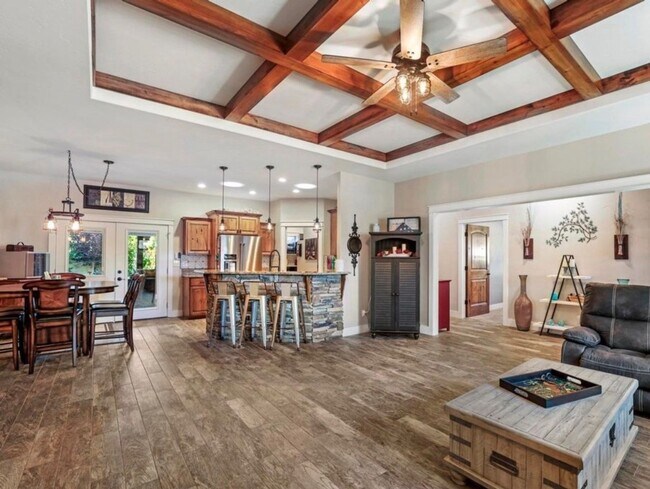 Photo - 2043 Prospector Wy