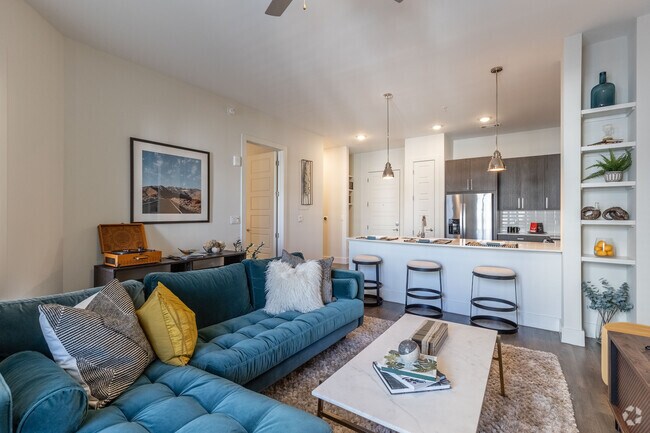 1 habitación, 1 baño, 849 pies cuadrados, comedor - Millennium Music Row