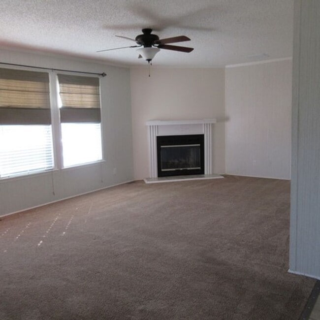 Photo - 123 Magnolia Gardens Dr