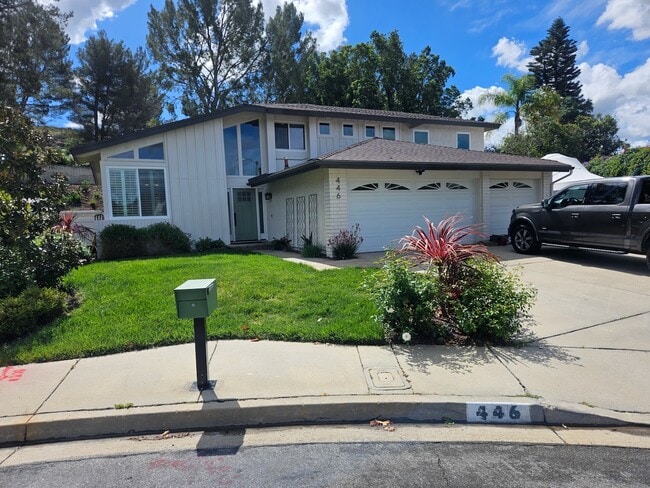 Building Photo - 446 Phlox Ct