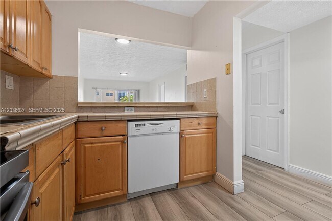 Photo - 6070 W 18th Ave Unit 209