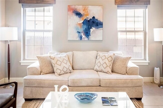 Photo - 212 SE A St Unit 11