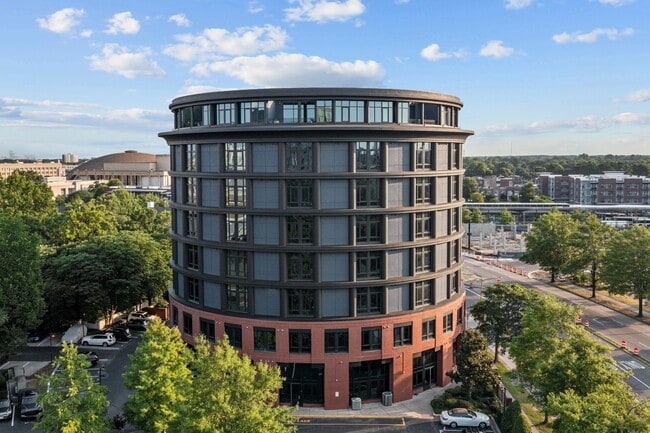 Building Photo - Beautiful Condo in downtown Norfolk!