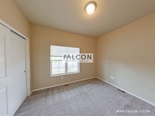Photo - 9958 Golf Crest Dr