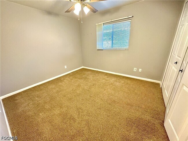 Photo - 1307 SW Santa Barbara Pl