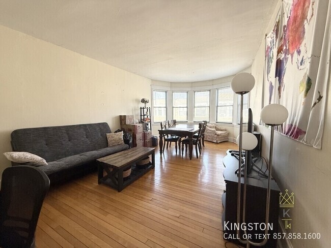 Building Photo - 120 Babcock St Unit 32R