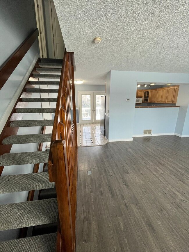 Photo - 3-Bedroom, 1.5-Bathroom Home in Hilliard