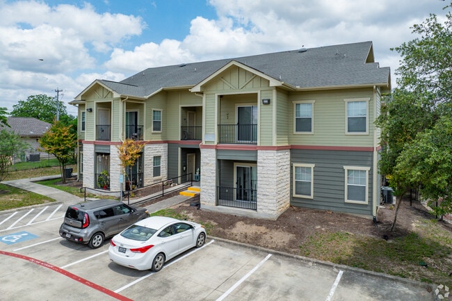 Stratton Oaks - Stratton Oaks Apartments