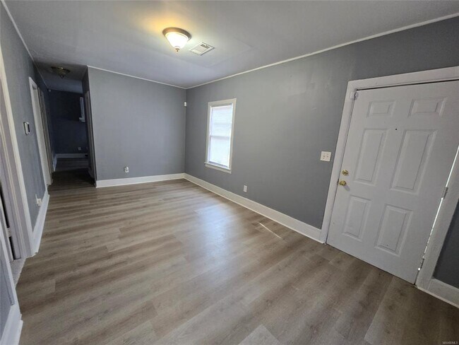 121 Kiwanis St