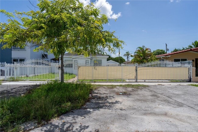 27 SW 55th Avenue Rd Unit F