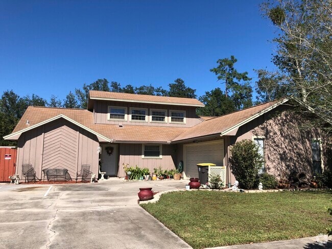 Building Photo - 8179 Crosswind Rd Rental