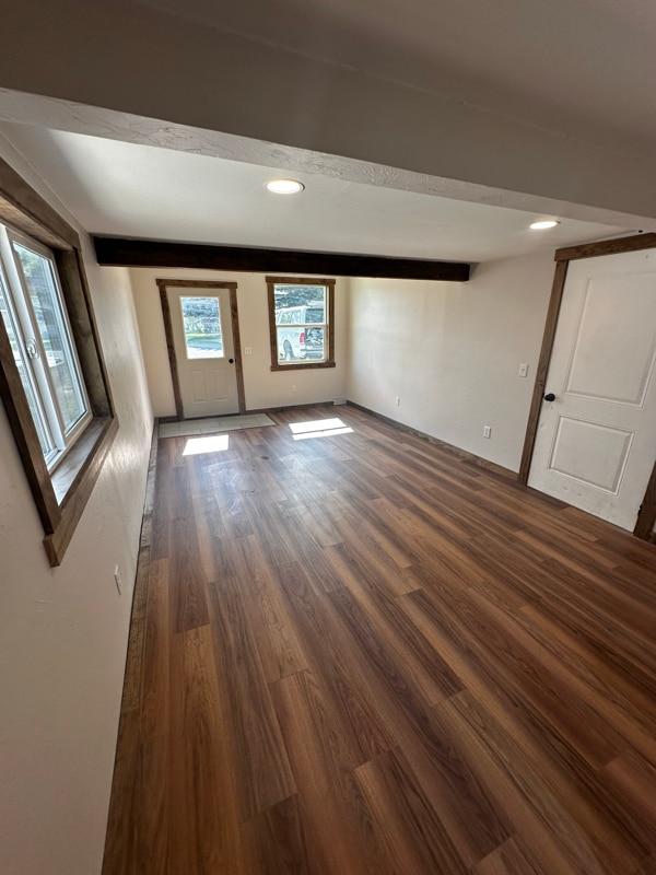 Building Photo - 311 S Maple St Rental