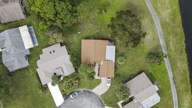 Photo - 5569 Glen Abbey Ct