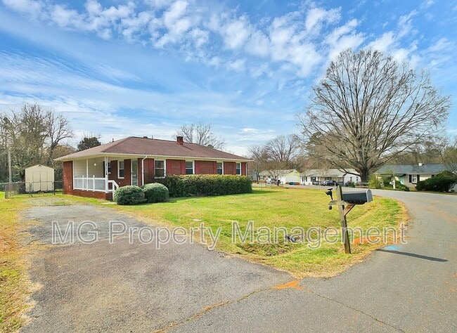 243 Eden Cir