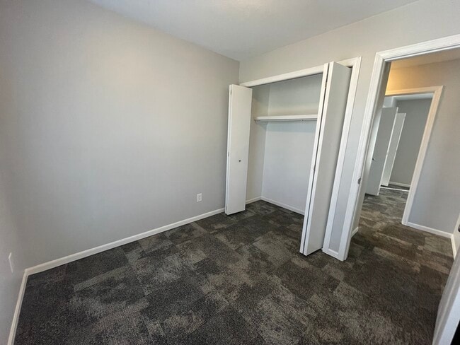 Photo - 304 Stone Creek Dr Unit A