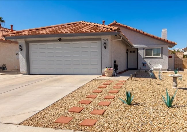 Photo - 7728 Barbican Ct House